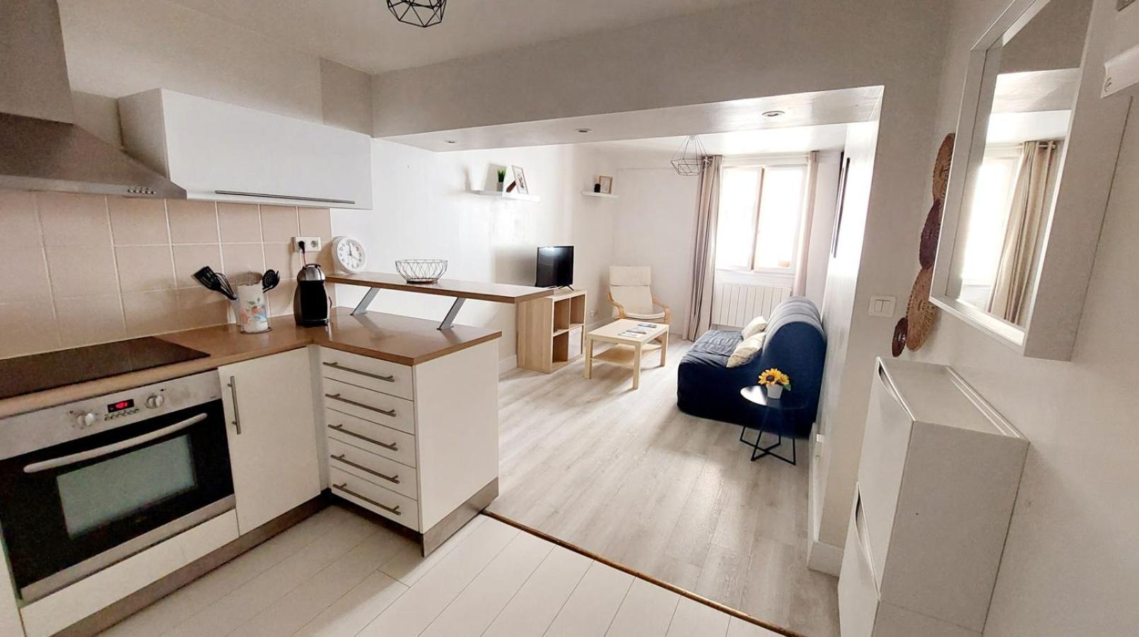 Appartement Avec Terrasse - Orleans - Quai De Loire Bagian luar foto